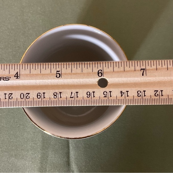 VTG 1982 Norman Rockwell Museum "The Toy Maker" Collectible Coffee Mug Tea‎ Cup - Picture 6 of 8